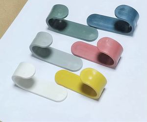 Semplici e <span class=keywords><strong>moderni</strong></span> piccoli ganci adesivi per appendere i cappelli chiavi utensili <span class=keywords><strong>da</strong></span> cucina cucina mobile <span class=keywords><strong>da</strong></span> bagno personalizza il colore - Product Image 3