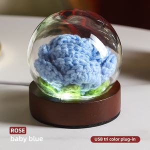 Lampe de chevet créative 3D en crochet, faite à la main, avec modèles de roses et de tournesols, en fil tricoté, cadeau idéal - Product Image 2