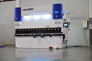 LIANGJI WE67K 500T 同步DELEM系统工业钢板数控折弯机 - Product Image 2