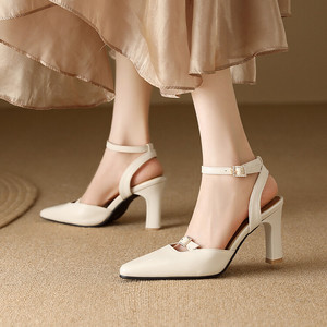 Sandali con <span class=keywords><strong>tacco</strong></span> Xuanhui in pelle nera opaca da <span class=keywords><strong>donna</strong></span>, <span class=keywords><strong>a</strong></span> punta, con <span class=keywords><strong>tacco</strong></span> largo <span class=keywords><strong>a</strong></span> blocco da 8,5 cm, cinturino alla caviglia e doppia fibbia, <span class=keywords><strong>scarpe</strong></span> da ufficio - Product Image 6