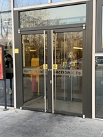 Portes d'entrée commerciales pour entreprises, portes françaises en aluminium à double vitrage, résistantes au vent, extérieures