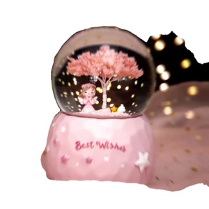 กล่องดนตรีสโนว์บอลสโนว์บอลแบบหมุนทำจากเรซิน - Product Image 1