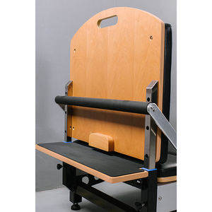 Aleación de aluminio y madera Trapecio Medio entrenamiento Inicio Pilates Reformer Tower Yoga Machine para uso doméstico - Product Image 5