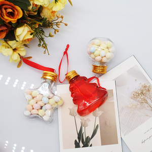Petites bouteilles <span class=keywords><strong>en</strong></span> plastique festives et mignonnes, motifs d'étoiles de <span class=keywords><strong>sapin</strong></span> de Noël, avec bouchons dorés pour bonbons, petits cadeaux, rangement, fête de Noël - Product Image 3