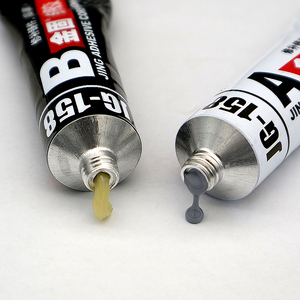 Colle de réparation de coulée AB Colle de résistance au métal Agent de réparation industriel Gel de soudage Résistance à la chaleur Colle de pâte de réparation de <span class=keywords><strong>soudure</strong></span> à <span class=keywords><strong>froid</strong></span> - Product Image 1