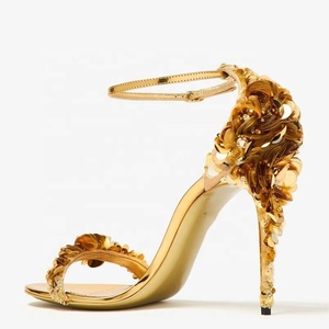 Sandales dorées à fleurs scintillantes pour femme, grande taille 46, à talon aiguille, bout pointu, avec bride cheville et bande unique, pour soirée - Product Image 3