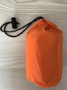 Tente de camping portable quatre saisons en PE avec logo personnalisé, abri d'été orange, survie en plein air, automatique, imperméable, en aluminium - Product Image 3