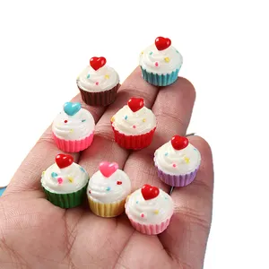 Simulation Food 3d Love Cupcake Cabochons Diy Zubehör Harz Dessert Charms Sahne Handygehäuse Materialien