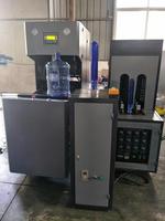 Máquina Semiautomática para Fabricar Botellas de Plástico PET de 5 Galones con Control PLC, Componentes AirTac de Alta Precisión, Capacidad de 180 BPH