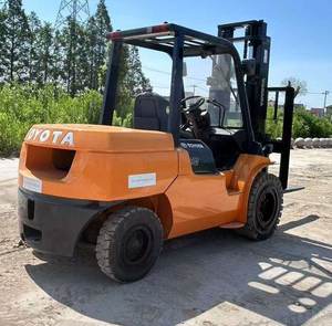 מלגזת דיזל משומשת של טויוטה 5 טון, מקורית מיפן, מלגזת משקל נגד 5 טון, קיבולת העמסה 5 טון, מלגזות טויוטה 50 30 20 25 - Product Image 5