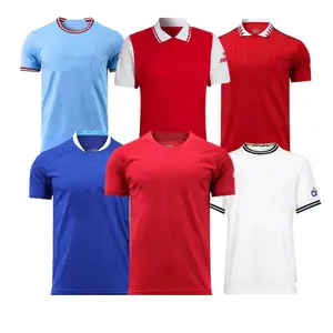 23 24 नई मॉडल आदमी ग्रेड थाई गुणवत्ता फुटबॉल जर्सी में स्टॉक लीग फुटबॉल शर्ट + बच्चों किट