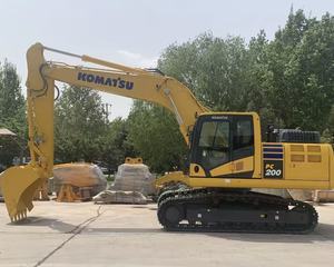 รถขุดไฮดรอลิกแบบตีนตะขาบ Komatsu PC200-11MO มือสอง น้ำหนัก 20 ตัน บุ้งกี๋ 0.94-1.06 คิวบิกเมตร เครื่องยนต์ญี่ปุ่นแท้ สำหรับงานก่อสร้าง ขาย - Product Image 2