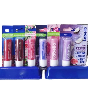 Labello Cherry Original bálsamo labial en un paquete de 6 (6X4,8G), bálsamo labial para labios naturalmente hermosos, bálsamo labial - Product Image 5