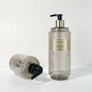 YUERUI 2023 Neue einzigartige Design-Haars hampoo flasche Luxus-<span class=keywords><strong>PET</strong></span>-Kunststoff 380ml 500ml Shampoo-Seifen flaschen verpackung mit goldener Pumpe