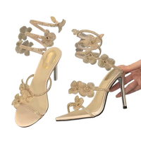 Chaussures à talons hauts pour femmes, vente en gros, chaussures décontractées d'été tendance pour femmes, sandales pointues personnalisées pour femmes