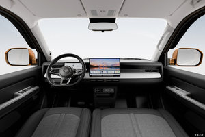 Ruichi C5 EV Cargo Truck LHD 1.5T 326km Range Electric Van for City Delivery - Product Image 3