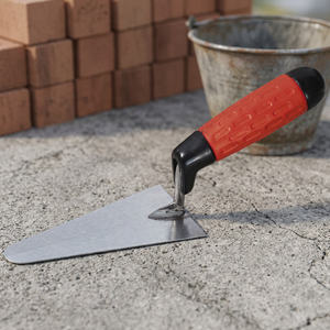 FERVI CAZZUOLINO PUNTA TONDA Truelle à ciment avec lame en bois et acier inoxydable, manche en plastique, longueur 140 mm, poids 0,14 kg - Product Image 3