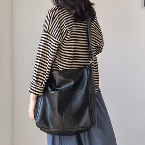 Bolsa de Gimnasio al por Mayor, Mochila Retro de PU Portátil, Color Marrón Sólido, Gran Capacidad, Bandolera para Mujer - Product Image 6