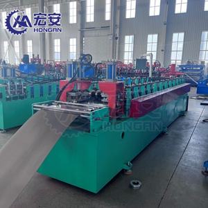 Machine automatique de formage de rouleaux pour panneaux d'étagères et rayonnages de stockage avec boîte de vitesses, pompe PLC et roulement - Product Image 6