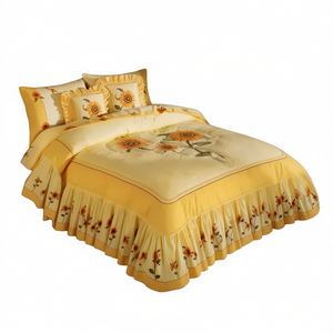 Set Copripiumino King Size 3 Pezzi in Cotone con Ricamo Floreale Stile Pastorale per Uso Domestico Tutte le Stagioni - Product Image 1