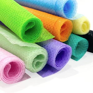 Rollos de tela no tejida 100% PP al por mayor de fábrica, material transpirable e impermeable de Vietnam - Product Image 3