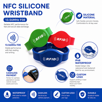 Bracelet en silicone NFC RFID 13,56 MHz F08 pour paiement sans contact, étanche IP68, avec logo personnalisé, pour parcs d'attractions et festivals