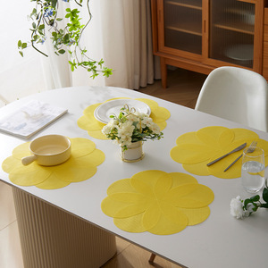 Tapete Aislante de Calor Petal Teslin, Redondo, Naranja Amarillo, Estilo Nórdico, para Mesa - Product Image 4