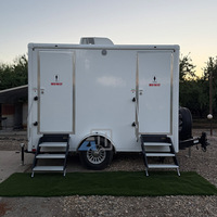 Remorque Sanitaire Préfabriquée Moderne Portable à 2 Cabines, Luxe Écologique, Homologuée DOT, Conforme aux Normes Américaines, pour Usage Extérieur