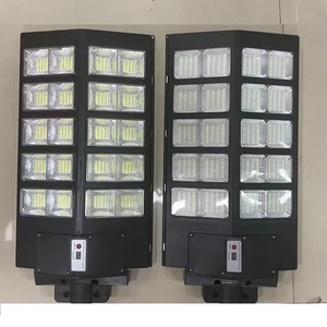 Lampadaire solaire LED tout-en-un 600W à 16 têtes pour extérieur avec capteur pour jardin et aménagement paysager IP65 IP67 Utilisation routière - Product Image 5