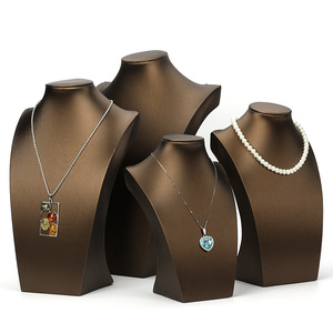 Maniquí de cuello realista de alta gama para exhibición de joyas, soporte de PU cepillado para collares, accesorios, estuches y exhibidores para colgantes - Product Image 5