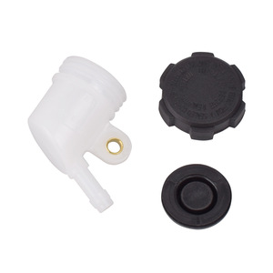 Pompe de frein universelle pour moto électrique, réservoir supérieur avec tuyau et clips, matériau en plastique et acier - Product Image 4