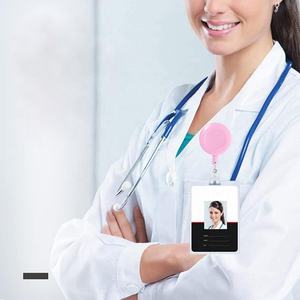 パステル無地格納式ナースIDバッジリールクリップホルダー、IDカード名キーを吊るすための360スイベルアリゲータークリップ付き - Product Image 5