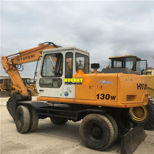 Équipement de construction d'occasion, excavatrice sur pneus Hyundai 130W en excellent état de fonctionnement/150W 130W 225W - Product Image 3