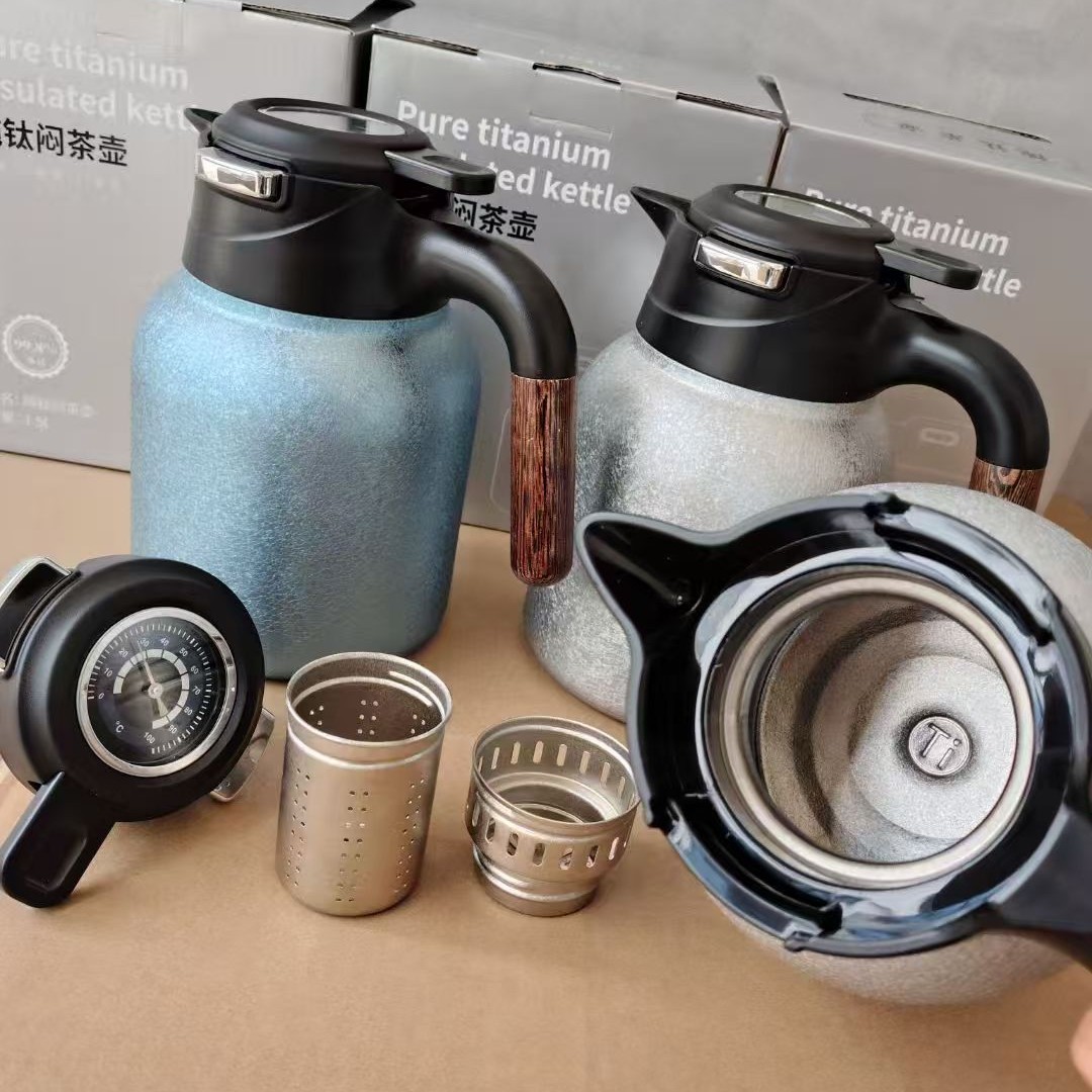 Coffret cadeau pot simple 15L avec revêtement en titane pur.