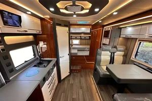 कारखाने की कीमत पर बिक्री के लिए 4*4 स्टेशन वैगन - Product Image 5