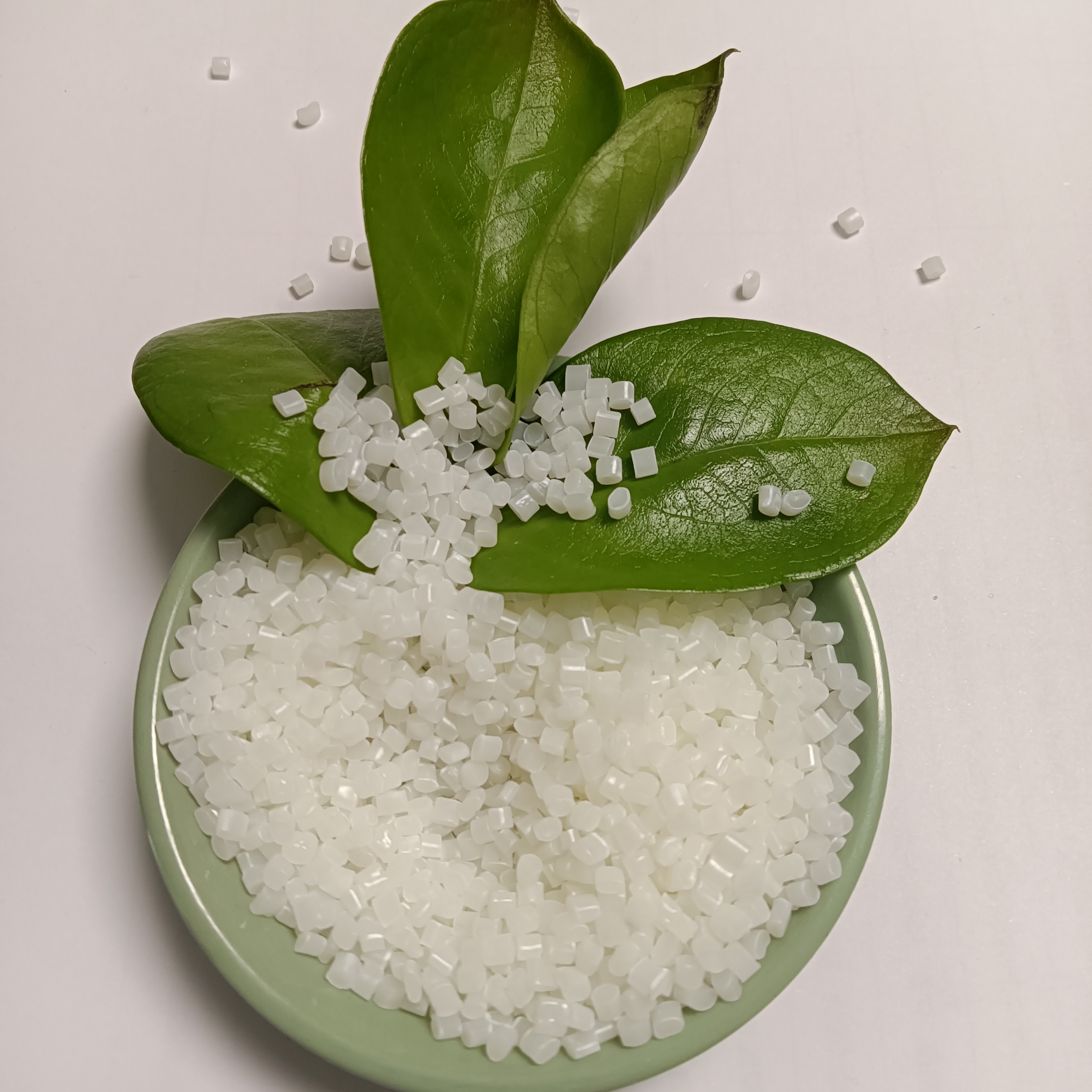 Оптовая Продажа с фабрики, гарантия качества, GPPS, пластиковые частицы Gpps, сырье, чистый Gpps, низкая цена