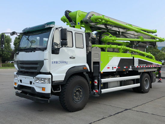 Model 56X-6RZ SINOTRUK SITRAK G7 8 by 4 E5 Concrete Pump Truck