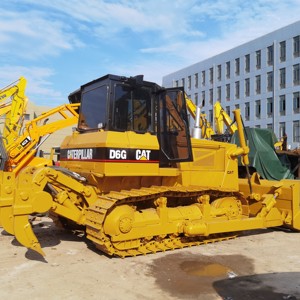 Bulldozer Caterpillar CAT D6G Usado con Pintura Original, en Buen Estado de Funcionamiento, Precio Competitivo, en Venta - Product Image 2