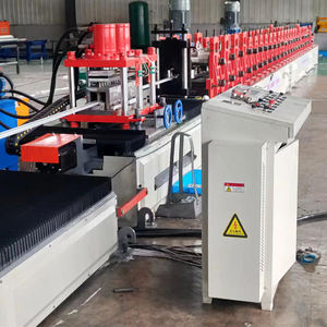 Hersteller Verkauf Automatische C <span class=keywords><strong>U</strong></span> Pfetten walzen form maschine Solarpanel-Rahmen maschine Rollen form maschine - Product Image 5