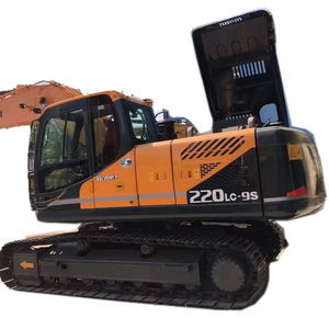 Excavatrices Hyundai 220Lc-9s de Corée, 22 tonnes, d'occasion, avec accessoire tarière et godet d'excavatrice - Product Image 1