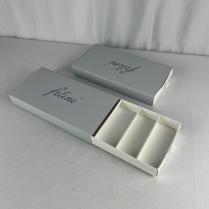 Biểu tượng tùy chỉnh in ngăn kéo hộp vớ có thể gập lại bao bì hộp Matt Cán dập nổi lưu trữ trượt ra hộp giấy với chèn - Product Image 2