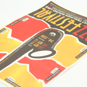 Impression d'affiches adhésives personnalisées, autocollants muraux en vinyle imperméables et amovibles, grand <span class=keywords><strong>format</strong></span> A0 A1, graphiques publicitaires pour magasins, étiquettes d'affiches - Product Image 1