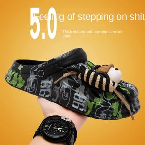 Zoccoli Personalizzati in EVA Stampati Breezestep per Uomo e Donna |   <span class=keywords><strong>Ciabatte</strong></span> <span class=keywords><strong>da</strong></span> Giardino con Suola Spessa Morbida Antiscivolo ad Asciugatura Rapida con Charm Cartoon - Product Image 1