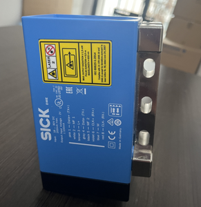 Vente flash Capteurs laser SICK DL100-21AA2101 N° de pièce : 1052684 - Product Image 2