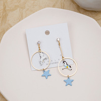Drôle de dessin animé contemporain pendentif boucles d'oreilles inégalées mignon émail Spaceman lapin dinosaure boucle d'oreille pour enfant étudiant bijoux
