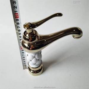 Robinet de lavabo européen tout en laiton Salle de bain froide et chaude Robinets de lavabo <span class=keywords><strong>hors</strong></span> <span class=keywords><strong>sol</strong></span> en laiton de style européen - Product Image 6