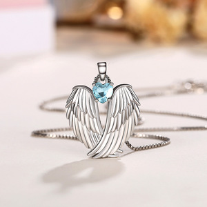 Collana con ciondolo a forma di ala d'angelo per donna, gioielli semplici e alla moda, regalo per l'uso quotidiano - Product Image 4