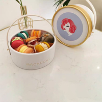 Boîte d'emballage pour macarons de qualité alimentaire avec logo personnalisé, boîte cylindrique en carton ronde avec poignée
