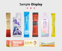 Machine d'emballage automatique de sachets stick de 10 ml, 20 ml, 50 ml pour sauces liquides et aliments humides pour animaux de compagnie, tels que les bâtonnets crémeux pour chats