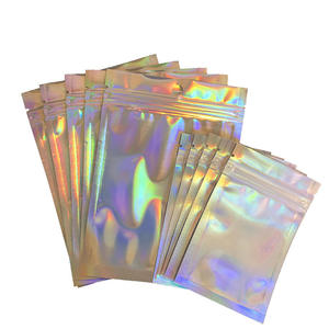 Pochette zippée refermable thermoscellable en PVC holographique givré, mini, petite, en plastique recyclable et réutilisable, personnalisable avec logo, pour bijoux - Product Image 1